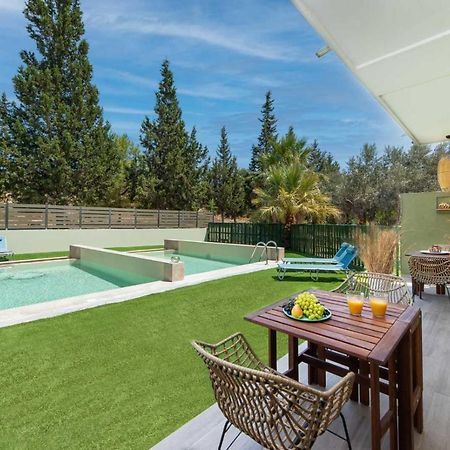 Theros Suites CCharaki Exterior foto